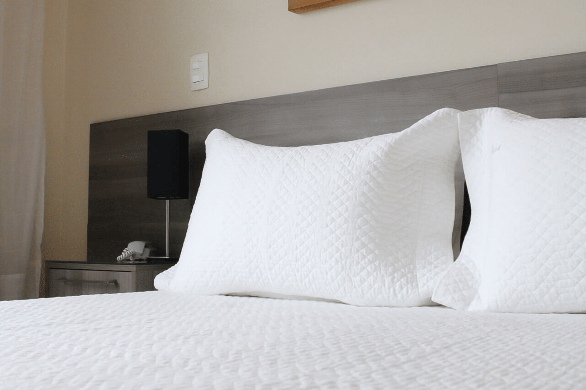 Suite casal standard (fundo) (2)