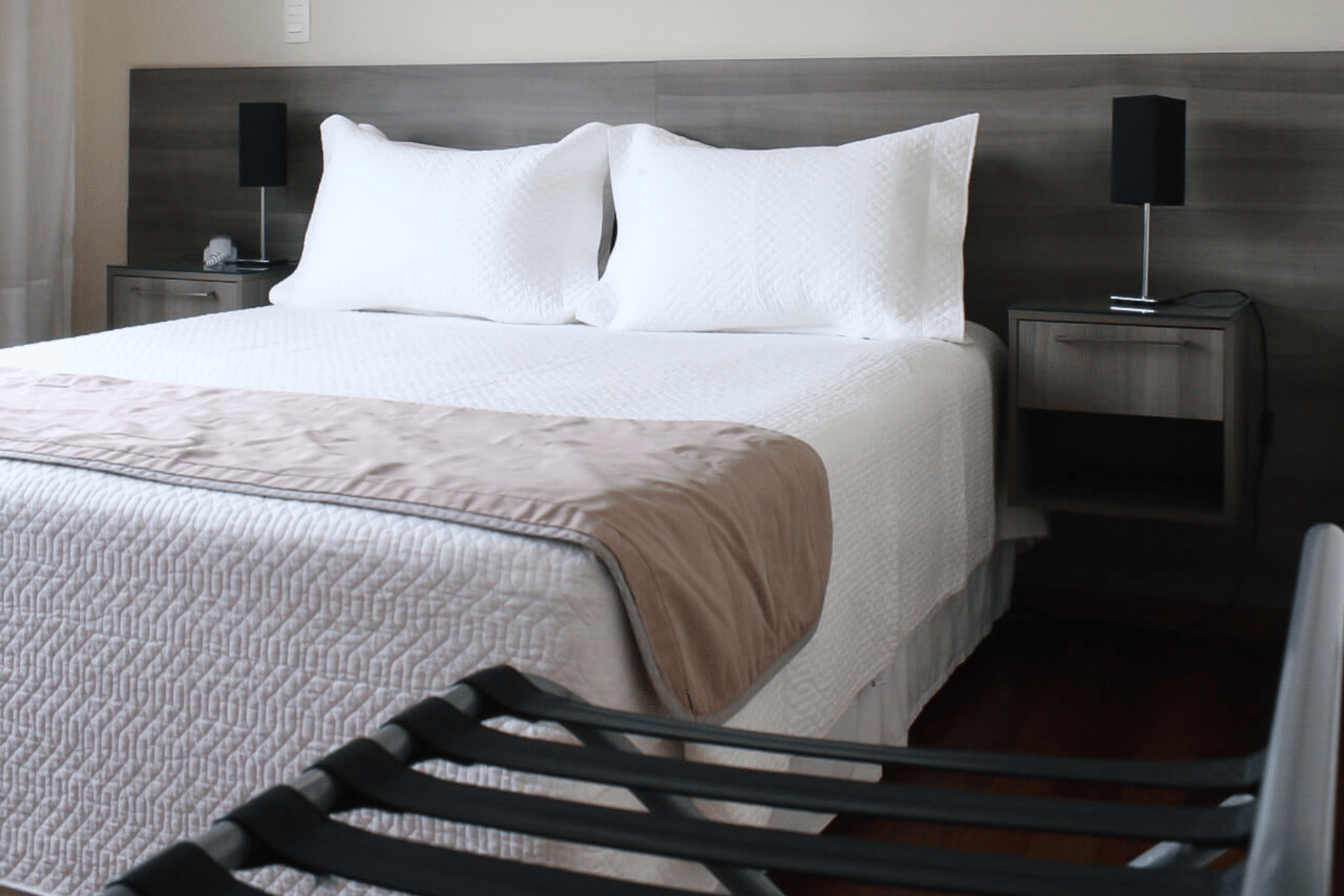 Suite casal standard (fundo) (6)
